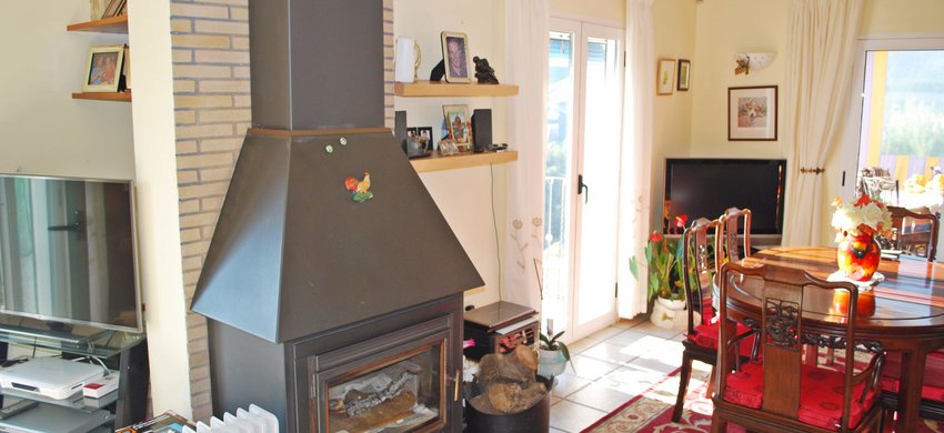 CASA EN ADSUBIA CON VISTAS ESPECTACULARES