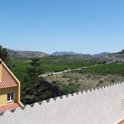 House in Llocnou de Sant Jeroni