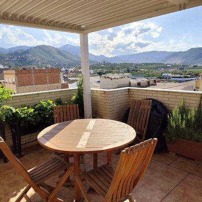 Atico de una habitacion con terraza.
