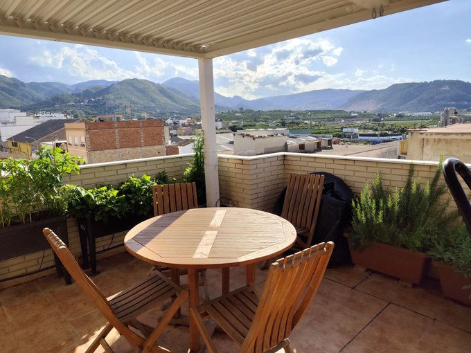 Atico de una habitacion con terraza.
