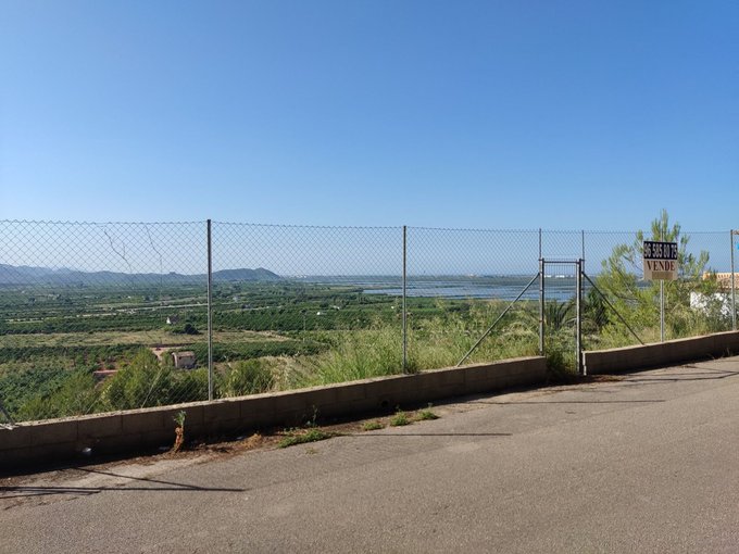 Parcela en l'urbnanització Monte Pego