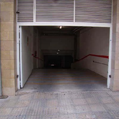 Garage in Pego