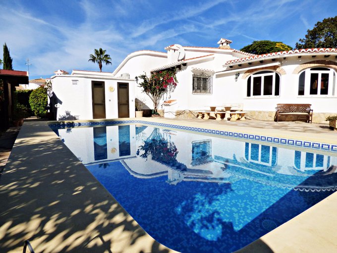 VILLA EN ELS POBLETS