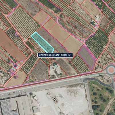 Parcela cerca del pueblo